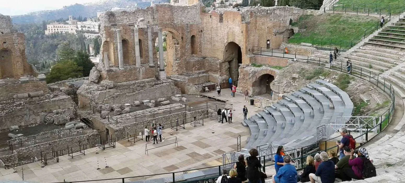 TEATRO-DAYTOUR-TAORMINA-1550x700