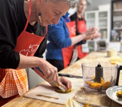 EF61A3CC-702A-4985-A6AB-9848FF456CA6